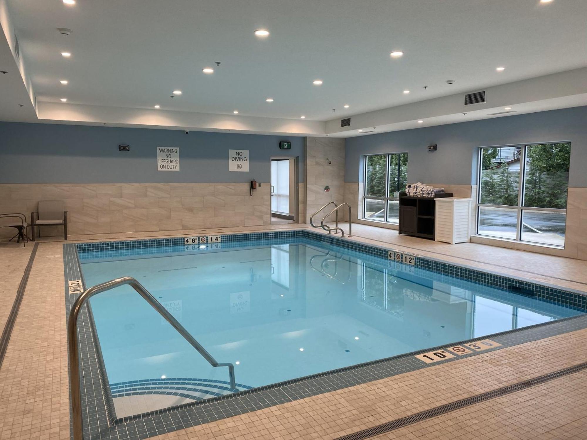 Holiday Inn Express & Suites - Courtenay - Comox By Ihg Luaran gambar